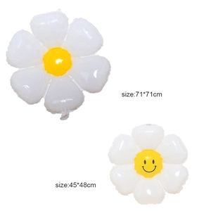 Daisy foil balloons in white and yellow featuring smiling faces for party decorations