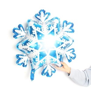 Christmas Snowflake Aluminum Foil Balloon Winter Theme Holiday Party Decoration Metallic Blue White Snow Flake Mylar Balloon For New Year Window Display
