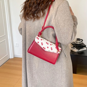 Sweet cherry print contrast handbag with red handle and adjustable strap for women