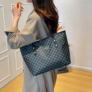 Sac fourre-tout chic à monogramme avec nœud doré et lanières en cuir pour femme