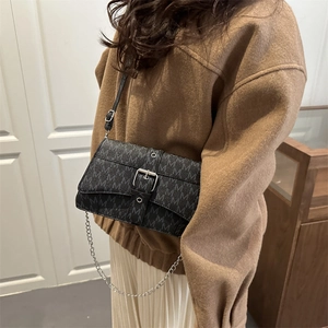 Fashionable black quilted crossbody bag with grey M letter pattern and chain strap