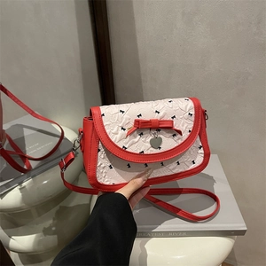 Sac Bandoulière Femme Nœud Doux Similicuir Tissu Jacquard Pendentif Coeur Mode Petit Sac Carré Sac à Main