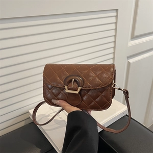 Vintage Women Quilted Crossbody Bag Wood Grain Buckle PU Leather Small Square Shoulder Bag Retro Everyday Handbag