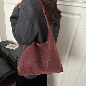 Bolso tote de moda con estampado de leopardo marrón rojizo de gran capacidad