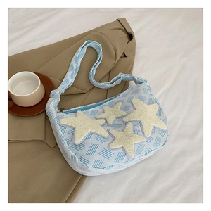 Sac à bandoulière tissé bleu et blanc avec étoiles en peluche et sangle ajustable