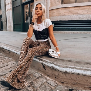 Women's trendy high waist leopard print flare pants with a stylish slim fit street style
