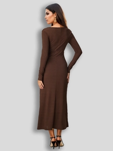Elegant brown ribbed knit maxi dress with long sleeves and square neck in a slim fit