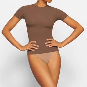 Slim fit dark brown crew neck short sleeve T-shirt for women in minimalist style