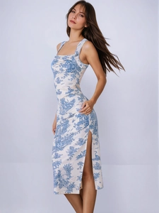 Slim fit square neck midi dress with blue toile de jouy print and side slit detail