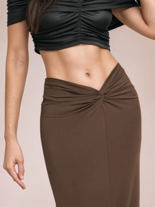 Women's American style V-waist twist knot long skirt with a slim fit and bodycon silhouette