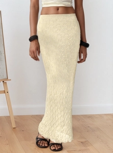 Elegant cream mesh jacquard long skirt with textured cable knit ripple pattern