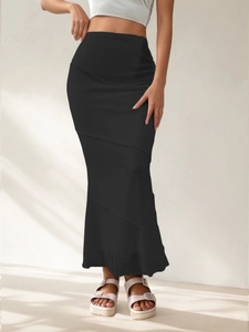 Jupe longue sirène noire à taille haute avec coutures superposées et coupe ajustée