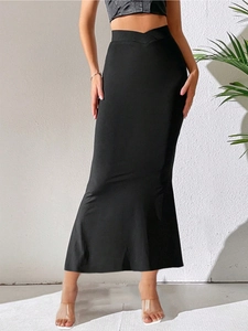 Slim fit black fishtail skirt featuring a unique V-cut waist design for a sexy silhouette