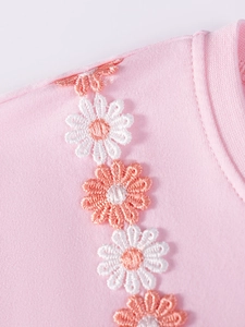 Robe d'été rose en coton pour filles avec broderie détaillée de marguerites