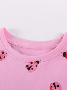 Ensemble d'été rose pour filles en coton avec imprimé coccinelle et col rond côtelé