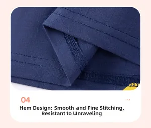 Détail de l'ourlet à double couture sur le t-shirt en coton bleu marine pour enfant