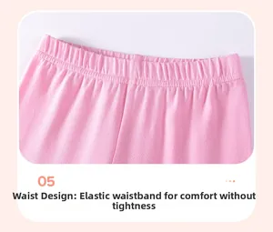 Vue détaillée du pantalon en coton rose pour fille avec une taille élastique confortable