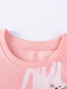 Pink cotton girls T-shirt with cute cartoon cat print and ribbed crew neck design