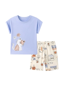 Completo estivo da bambina con maglietta con gatto cartone animato e pantaloncini stampati