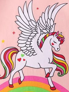T-shirt rose pour petites filles avec licorne arc-en-ciel et détails étoilés