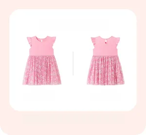 Vues avant et arrière de la robe d'été en tulle rose à fleurs pour petites filles