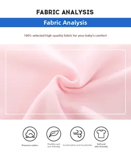 Dettaglio del tessuto a maglia in 100% cotone rosa con trama morbida e traspirante per bambini
