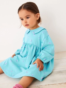 Abito a maniche lunghe in cotone blu per bambine con stampe a farfalla e colletto Peter Pan