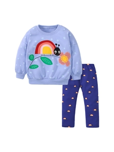 Ensemble fille en coton avec sweat à manches longues et broderie coccinelle arc-en-ciel