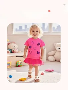 Robe d'été rose pour fille avec motif cœur en paillettes et jupe en tulle doux