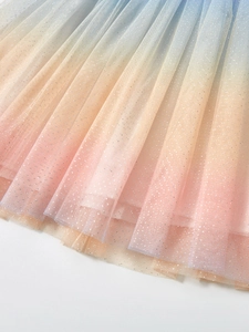 Robe en tulle pour filles avec dégradé de couleurs et paillettes argentées plissées