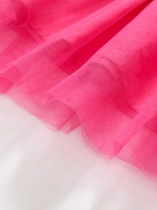 Détails de jupe en tulle rose vif multicouches pour robe d'été de petite fille