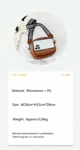 Détails des dimensions du petit sac marron avec strass et large bandoulière géométrique