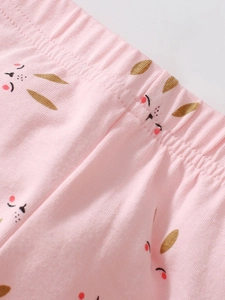 Rosa Baumwoll-Strickshorts für Mädchen mit Gummibund und süßem Hasen-Cartoon-Muster