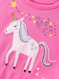 T-shirt rose en coton pour filles avec broderie licorne et détails d'étoiles argentées