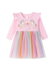 Abito rosa a maniche lunghe da bambina con gonna in tulle arcobaleno e unicorno