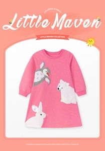 Pink long-sleeve knit dress with yellow star patterns and cute animal applique details