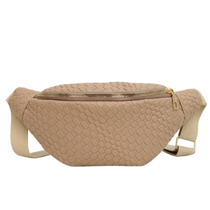 Borsa a tracolla beige in pelle intrecciata con spallina larga e dettagli oro