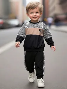 Boys Sporty Tracksuit Set Geometric Print Long Sleeve Top And Pants Casual Color Block Two Piece Fall Outfit For Kids