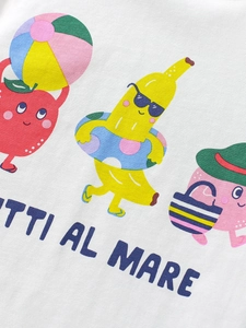 T-shirt été fille en coton blanc avec imprimés fruits de plage et texte italien amusant