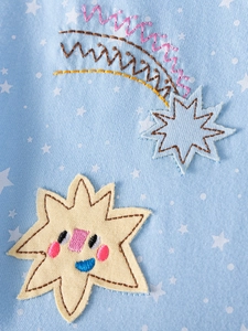 Robe d'été bleu clair pour filles avec broderie d'étoile filante et motifs à pois