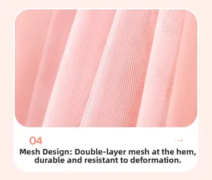 Detailaufnahme des rosa doppellagigen Tüllrocks für Mädchen mit plissiertem Saumdesign