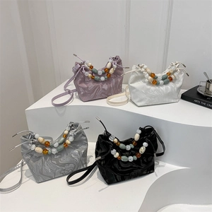 Dames Crossbody Tas Met Marmerpatroon PU Leer Geplooide Cloud Handtas Met Gekleurde Kralen Handvat Trendy Mode