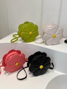 Dames Kleine Bloemvormige Crossbody Tas PU Leer Mini Daisy Ronde Schoudertas Urban Minimalistische Florale Pouch Mode Portemonnee
