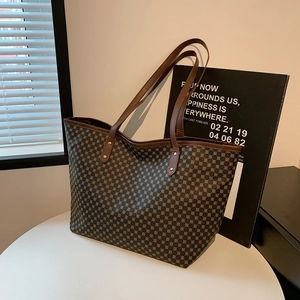 Women Fashion PU Leather Tote Bag Large Capacity Monogram Geometric Print Shoulder Bag Casual Commuting Handbag