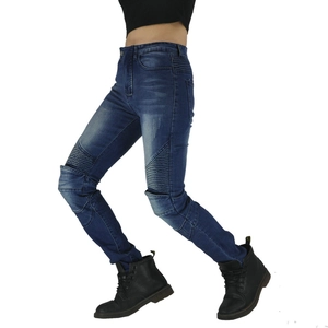 Jean moto femme bleu coupe slim avec empiècements extensibles de protection