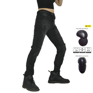 Jean moto femme avec panneaux extensibles et protections amovibles certifiées CE