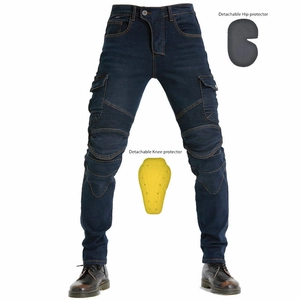 Détails du jean de moto avec protections amovibles aux hanches et aux genoux