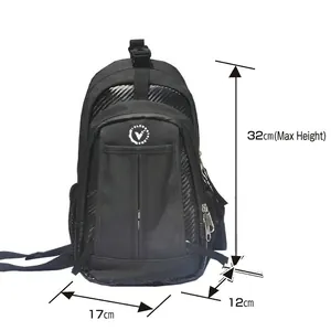 Waterproof motorcycle leg bag with carbon fiber texture and size 32x17x12cm
