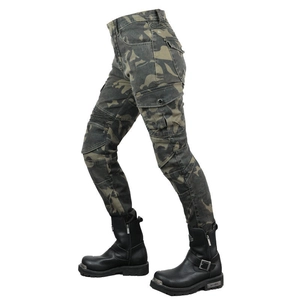 Women's protective camouflage motorcycle riding jeans with cargo pockets and knee padding