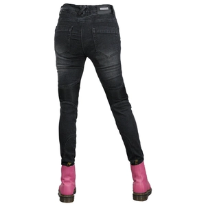 Vue arrière du jean moto slim pour femme avec poches et texture en denim de haute qualité